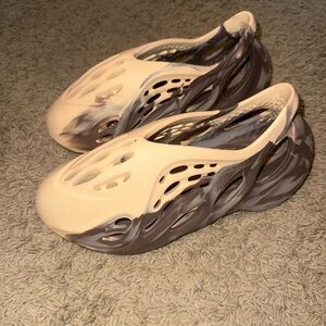 Yeezy Foam Runner Cream and Gray Sneakers